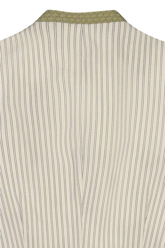 _790-HOLUNDER